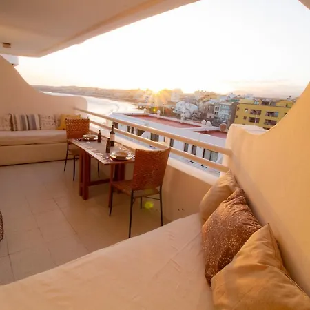 Medano4you Red Square Dream El Médano