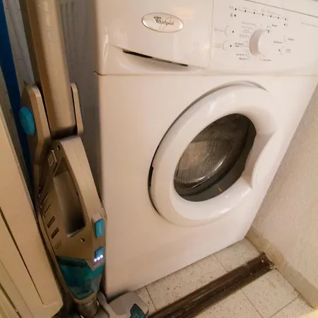 Medano4you Red Square Dream